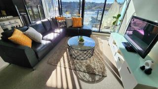 South Yarra Style - Smart 1bed with parking - 3