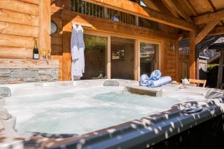 Chalet Jirishanca With Jacuzzi Central Morzine - 5