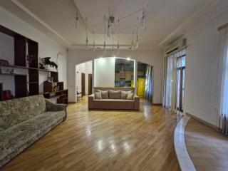 Двохрівнева квартира центрі Полтави - 5