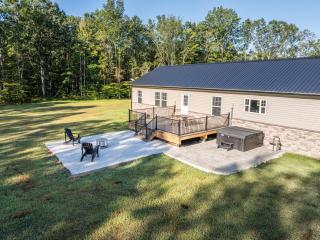 Wildcat Lodge, Morehead KY - 9