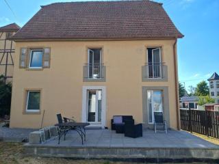 Erdgeschoss 75 m2 Großer Parkplatz WLAN Terrasse 30 m2 Übernachtung Unterkunft - 6