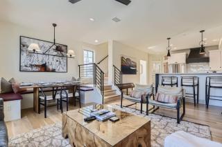 Old Town Ski-inout Hot Tub Walk To Main St - 2