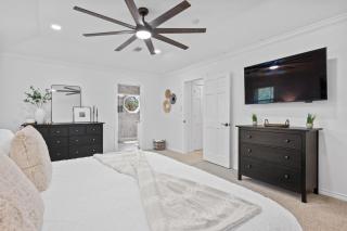 Austin Hill Country Escape & Retreat - Private Oasis With Pool & Spa On Over An Acre - 9