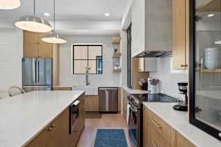 Miramar House, 120 E, Constellation home - 1