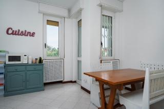 NEW - 4 pax - 10 min Milan Rho Fiera - 4