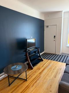 Westmount Manor Unit 2 - 2 Bedroom Apartment - 5