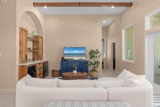 Nomad House at The Shores home - 6