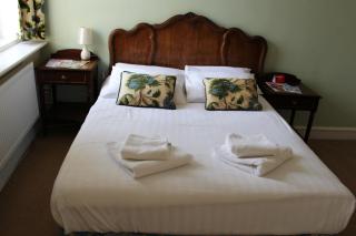 Falcon Hotel - 4