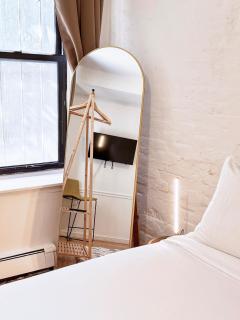 Heritage Residence Family Dream Duplex & Backyard - 4