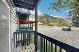 Sea to Ski Escape - 9