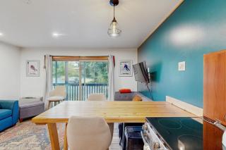 Sea to Ski Escape - 3