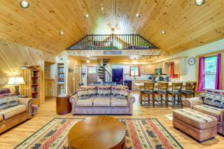 Hike, Ski and Swim Luxury Cabin on Silver Lake! - 4