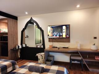 4 Floor - Pool view Studio room at TBHR near Kata beach - 6