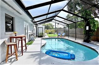 House Wguest Suite Near Ami, Img, Wheated Pool - 3