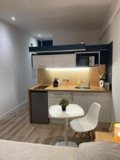 CHARMANT STUDIO à MONTCHAT - 3