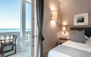 Villa Grey - 1