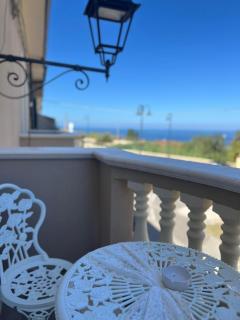 La Romantique Rooms and Apartments TROPEA - 7