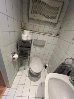 Zimmer 1 inkl eigenem Bad und Parkplatz - Waldböckelheim - 3