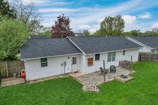 Quiet Ranch Retreat for Work Crews & Families Johnstown OH - 4