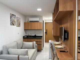 Flat com Piscina Exclusiva Perto do Centro - 9