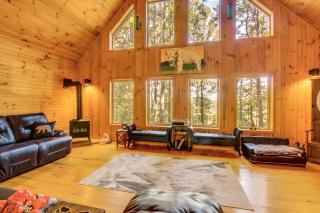 History, Hikes and Fireside Nights Fayetteville Gem - 7