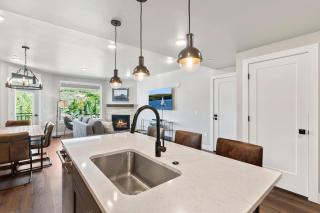 Luxury Joining Rooms Heber City Fitness Center - 7