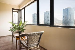 Chic 2BR Retreat in Vitacura Perfect for 5 Steps from Everything - 1