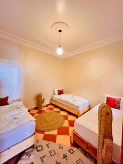All-Inclusive Surf Packages and Activity Everyday - 8