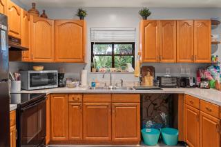 Guesthouse in High Springs! Walk to Downtown, Close to Springs! - 4