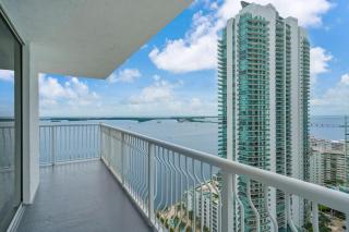 Stunning 3B2B with Ocean and City Views - Free Parking - 3