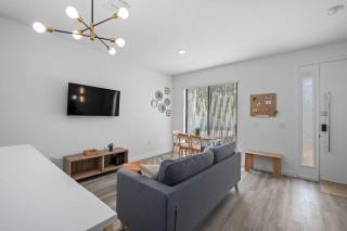 Gated Community Near Disney 3365 - 5