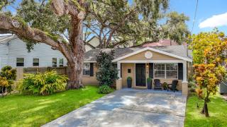 Sunny San Miguel. Walkable. 3 bedrooms - 0