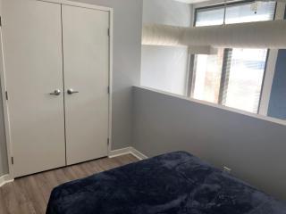 Cozy Downtown Modern Condo in the Heart of it all - 1