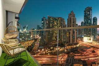 Mahogany - Walk to Dubai Mall and Burj Khalifa - 2BR 10 Guests - 2