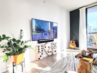 Modern Luxury Miami- Downtown-Brickell 2BD-2BA - 3