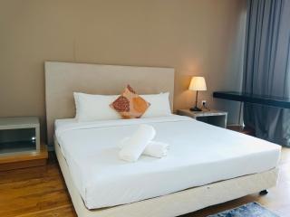 The Platinum Suite KL - 2