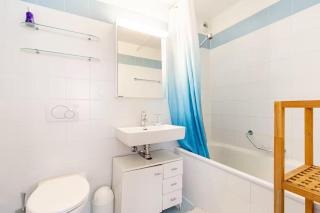 Penthouse 360 Lake View 2BR, large Terrace - 1