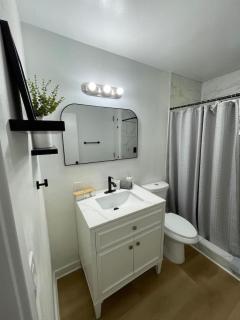 Blue&Pink#3 Pool CentralPHX - 8