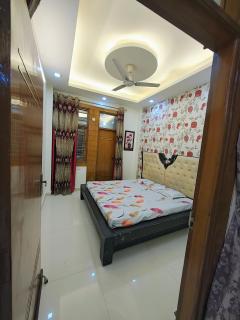 Deluxe Premium 3 Bhk Luxry apartment - 3