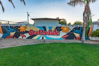 Desert Oasis With Pool Mini Golf King Bed RV Parking - 6