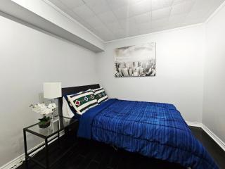 Private 1 Bedroom Ensuite Apartment - 5