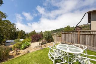 Entire Oceanview Coastal Retreat in Pacifica - Pacifica - 1