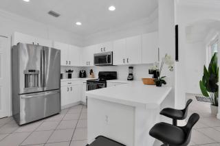 Miami home -15min from Kendall Exec Airport - Pool - 4