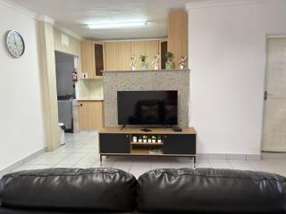 Serenity guest house - 1