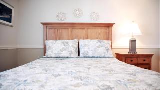 Broadway Beach Getaway Unit 2 - 3