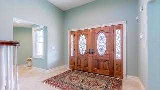 Luxury On The Bay - 2