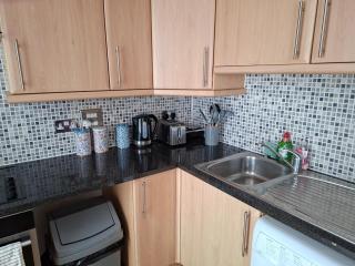 Two bedroom flat in Darlington - 8