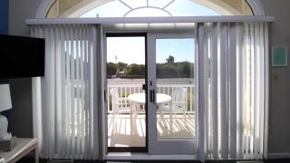 1125 Beach Ave "D" - 3