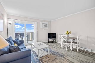 Steps to Sand! 3rd-Floor North Topsail Beach Condo - 3