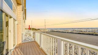 1625 Beach Unit D - Beachfront! - 2